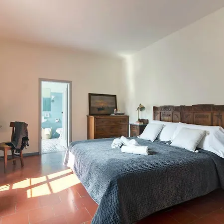 Great Location Just Infront Of Pitti Palace Apartment